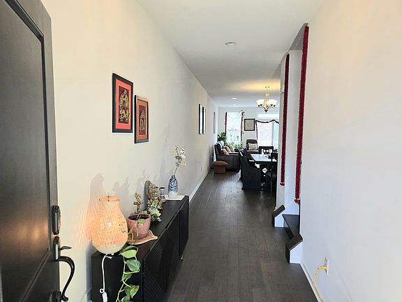 3rd image of 27 Wisteria Ct #27