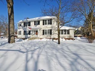 1387 Scott Ave, Winnetka, IL 60093