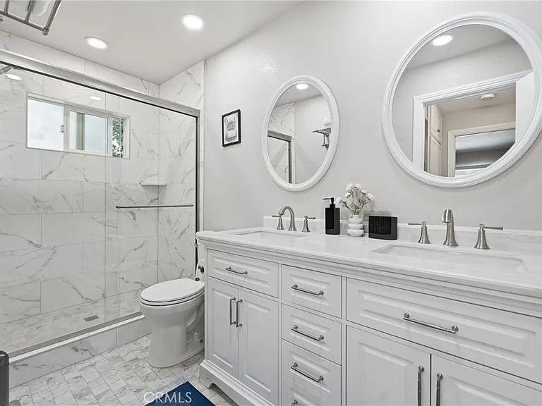 11138 Aqua Vista St #29 — Photo 6