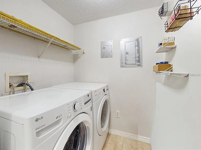 5578 Metrowest Blvd #203 — Photo 20
