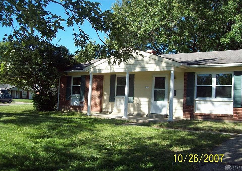 1st image of 10769 Maplehill Dr