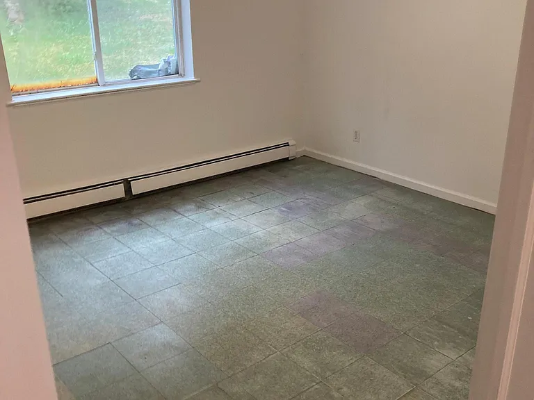 21 Pine St #1 — Photo 2