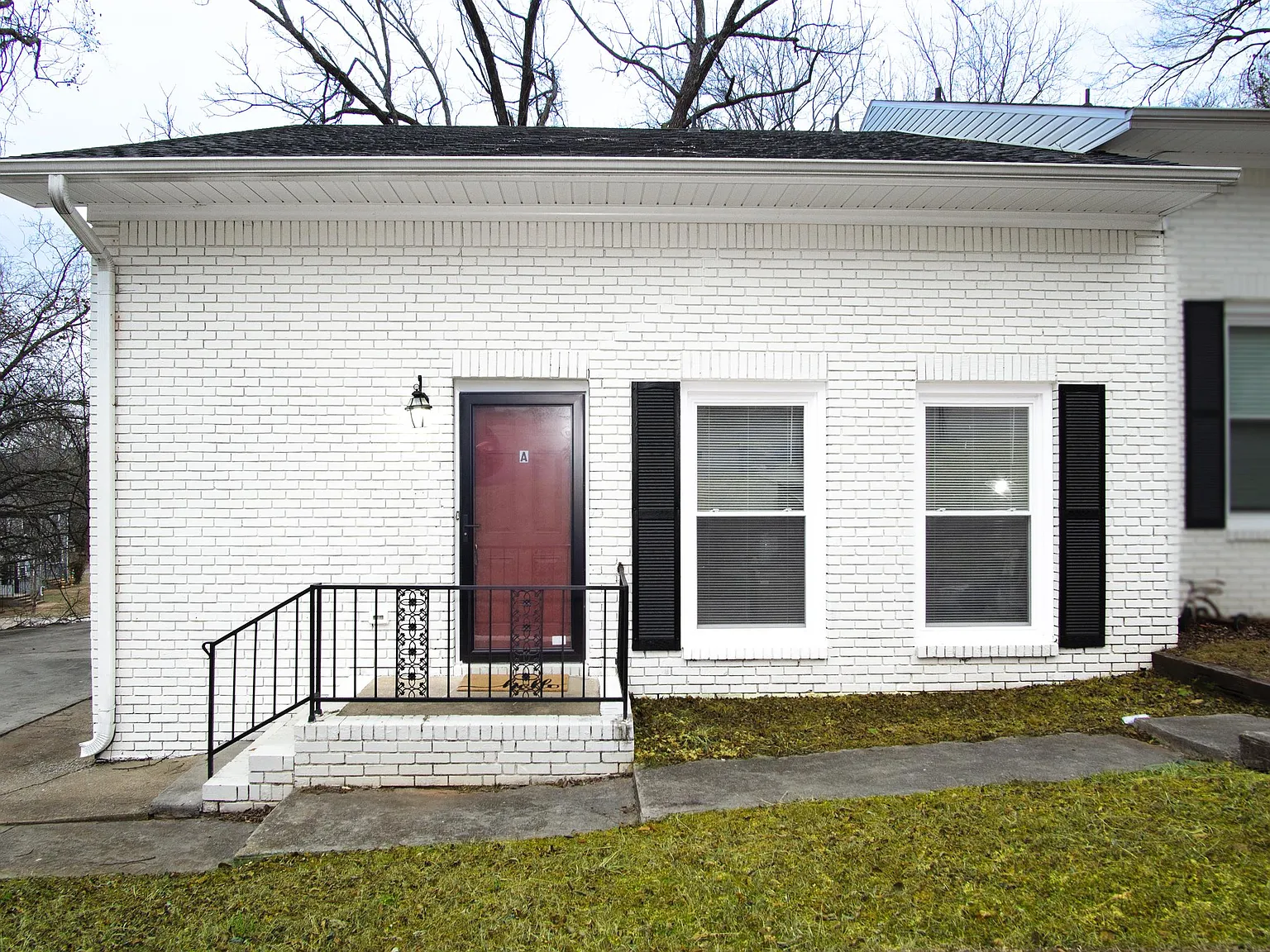 1601- Wells Avenue - A — Photo 1