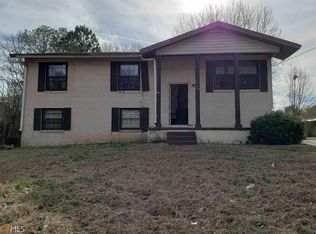 6760 Westfield Dr, Riverdale, GA