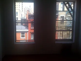 Rented by Urban Real Estate Inc