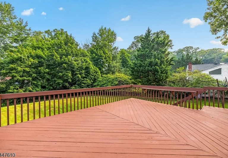29 Tiffany Dr — Photo 19