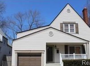 2180 Princeton Rd, Berkley, MI 48072