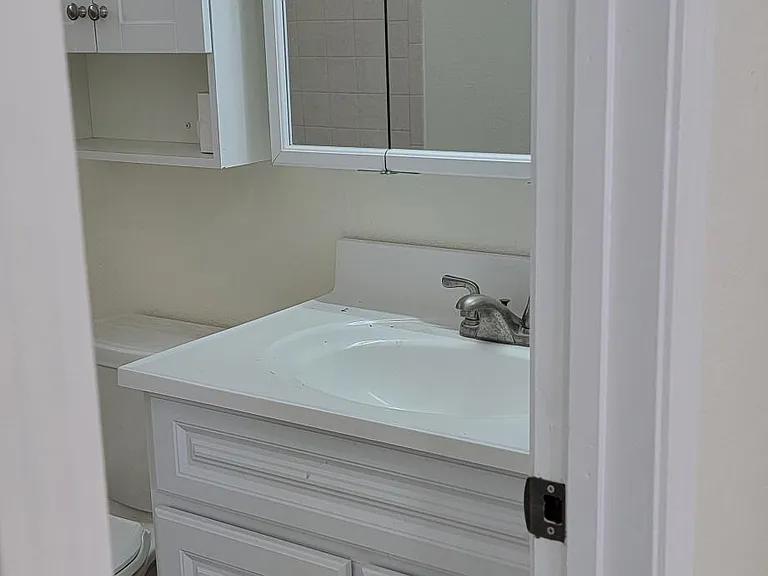 115 E Cottage Ave #A — Photo 6