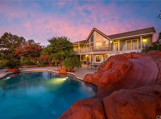 15555 Via Barranca, Lake Mathews, CA 92570