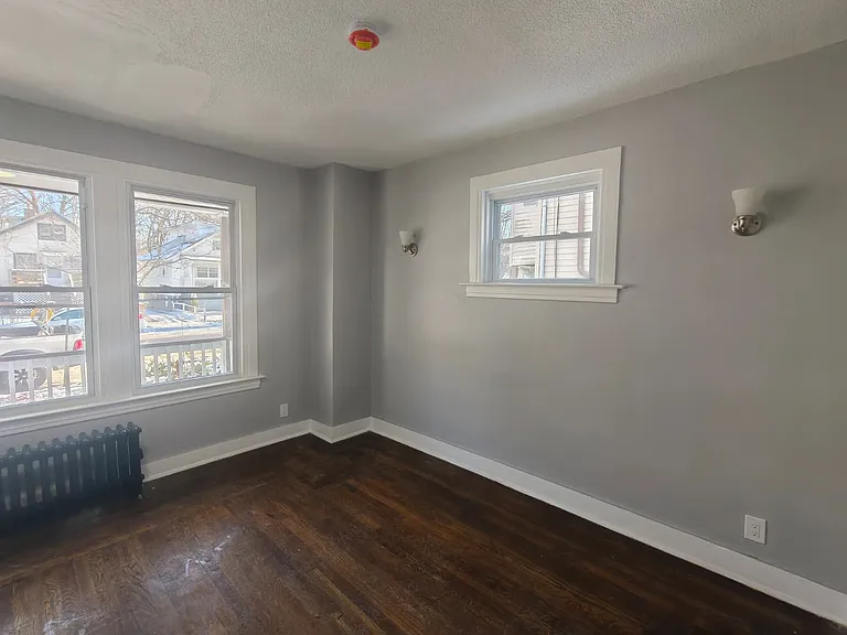 92 Shepard St #1 — Photo 6