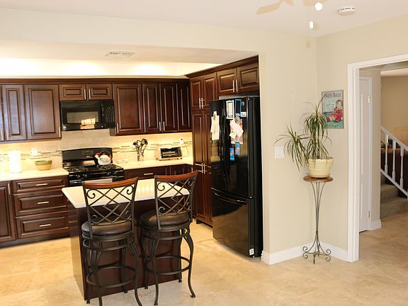 2nd image of 14294 Foothill Blvd Unit 118