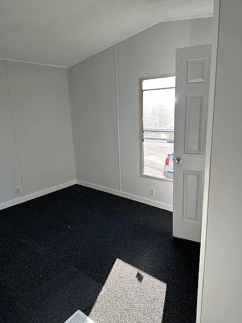 2184 W Point Rd Unit 12 - 12 — Photo 2