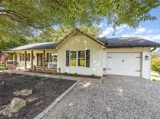 132 Mulberry Ln, Stokesdale, NC 27357