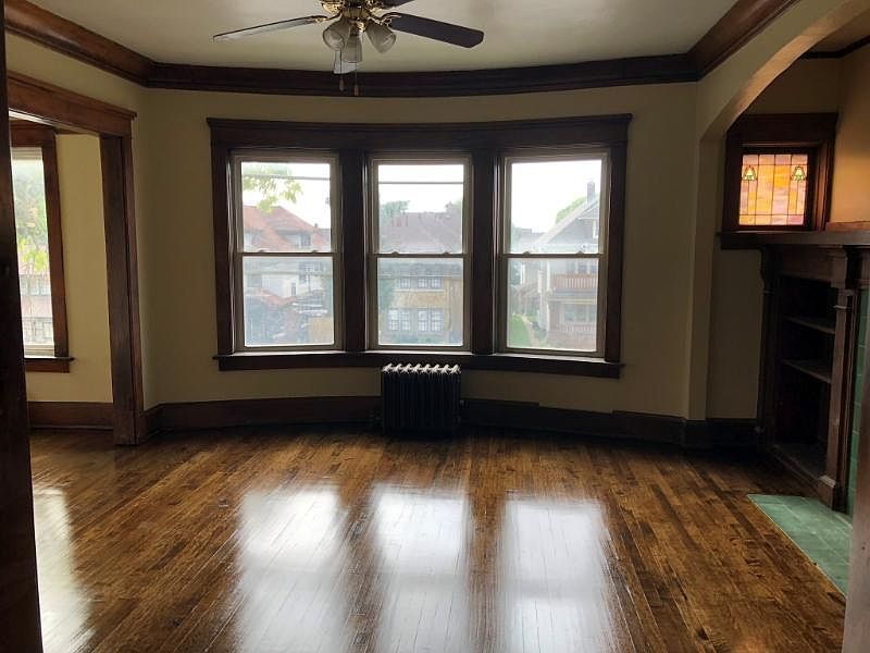 1st image of 3022 W National Ave APT 5