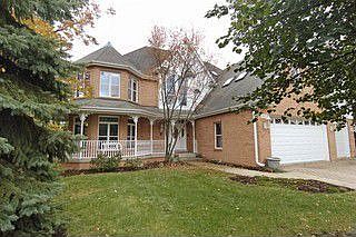 1st image of 827 W Crescent Ave
