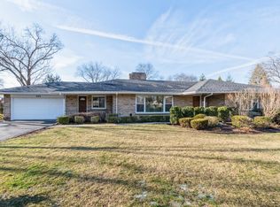 955 Glenview Rd, Glenview, IL 60025