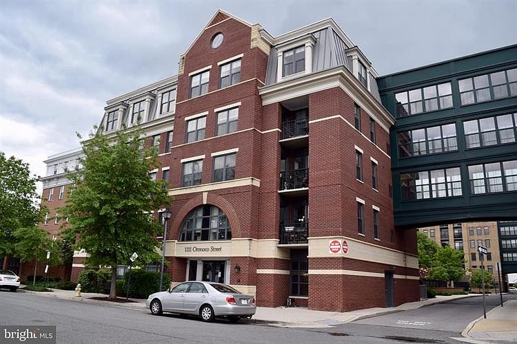 1st image of 1111 Oronoco St Unit 332