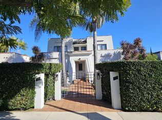 900 Havenhurst Dr #902, Los Angeles, CA 90046