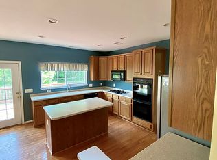 5000 Leatherback Rd, Woodbridge, VA 22193