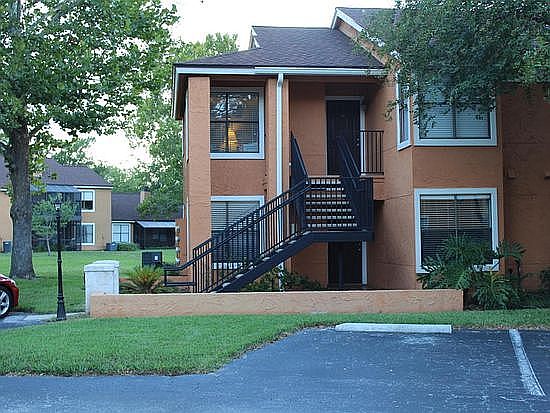 1st image of 859 Shoreline Cir