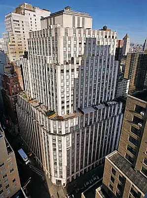 Rented by BLU Real Estate | media 28