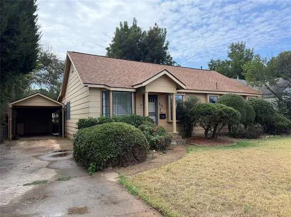 818 E Elm St, Altus, OK 73521