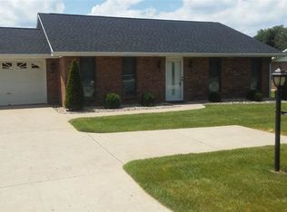 1110 N Walnut St, North Manchester, IN 46962