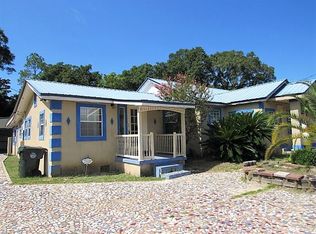 222 Dorsey Ave, Defuniak Springs, FL 32435