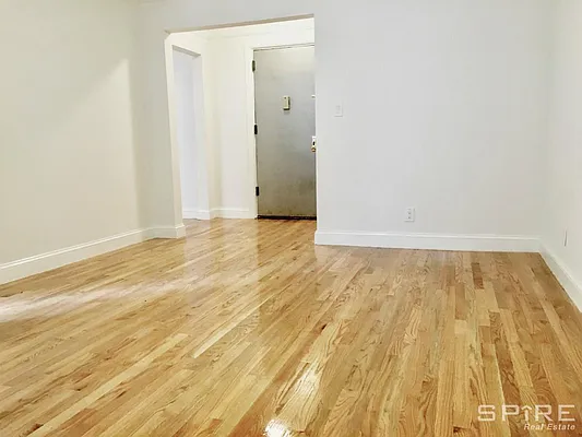 Rented by Spire Group | media 10