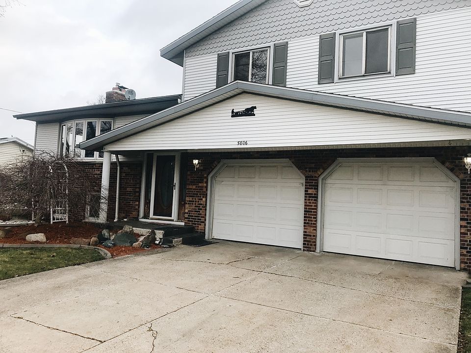 1st image of 5806 Pinetree Ave SE