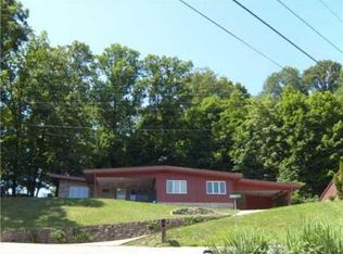 2803 Ranch Rd, South Charleston, WV 25303