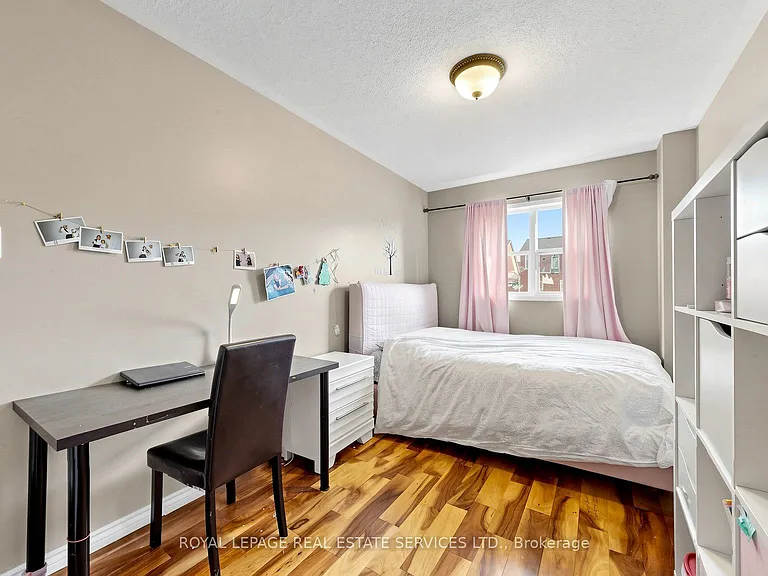 100 Georgian Dr — Photo 26