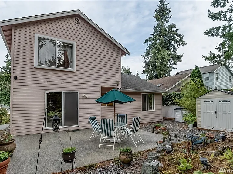 1405 Undine St — Photo 16