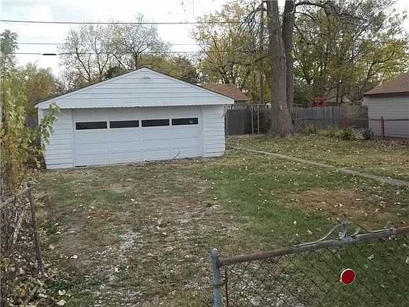 3rd image of 1419 Waldemere Ave