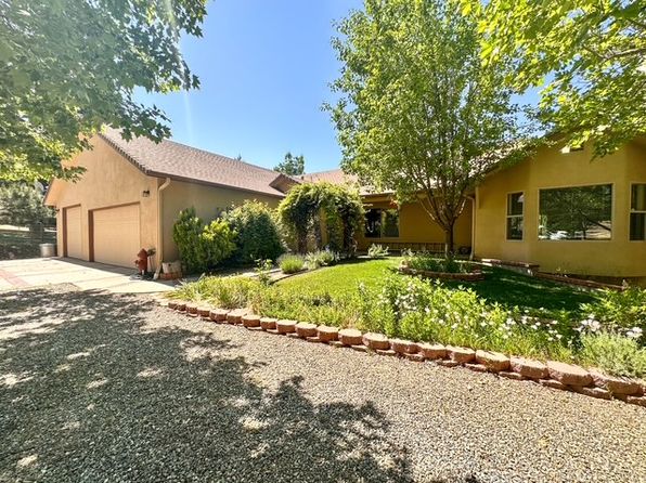 29220 Greenwater Dr
