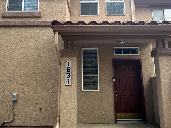 1631 Courtyard Hts, Colorado Springs, CO 80906