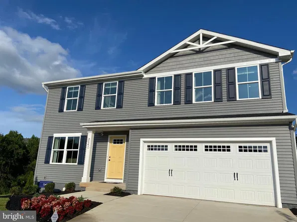 2645 High Point Dr, Culpeper, VA 22701