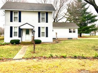 503 Spruce St, Chenoa, IL 61726