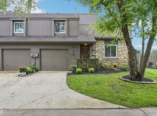 581 Conner Creek Dr, Fishers, IN 46038