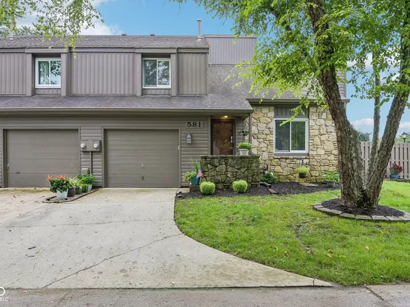 581 Conner Creek Dr, Fishers, IN 46038
