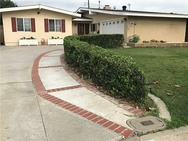 1st image of 12942 Wicker Dr