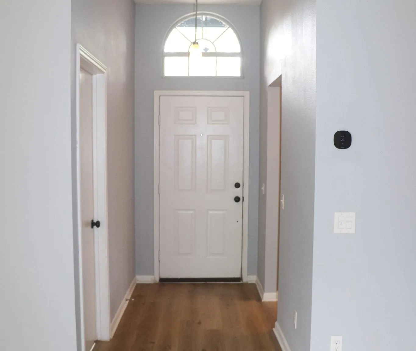 504 Deercreek Ln — Photo 3