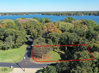 107 Enchanted Isles Dr, Mabank, TX 75156