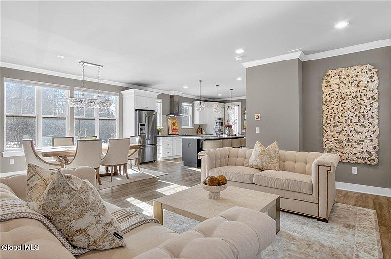 4th image of 3 Gibson Court