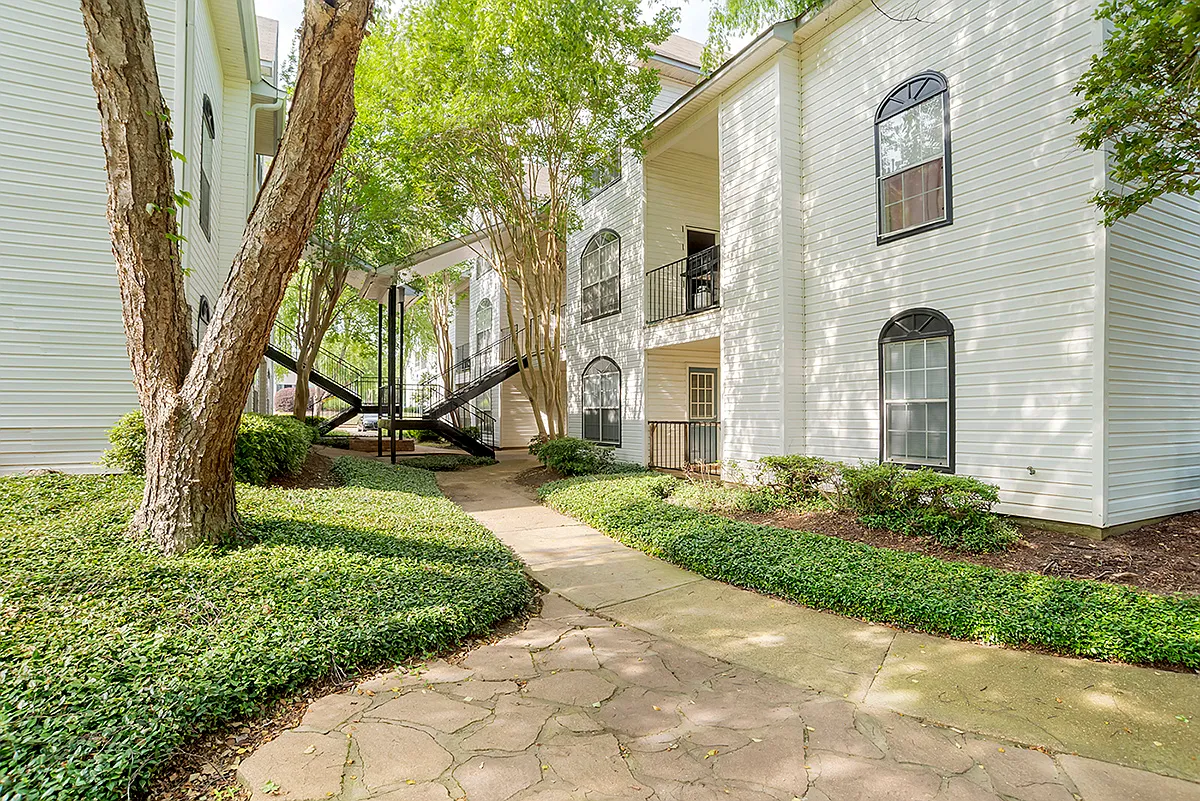 Building Photo - Crosswinds Apartments