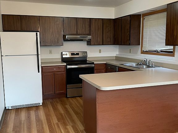 3rd image of 11505 Heritage Ct #2