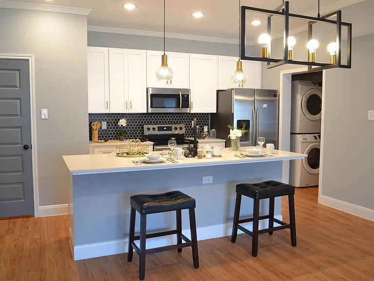 2608 Avenue K St — Photo 36