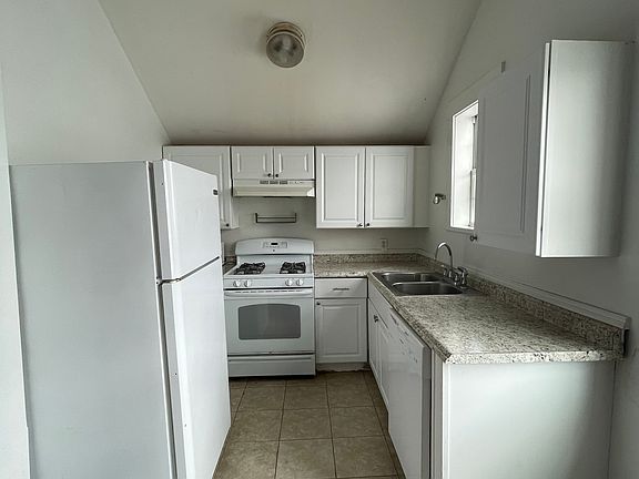 4th image of 3222 Prytania St #K