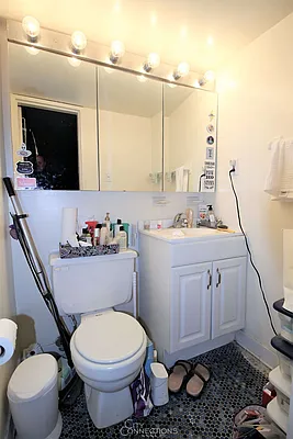 Rented by City Connections Realty | media 23