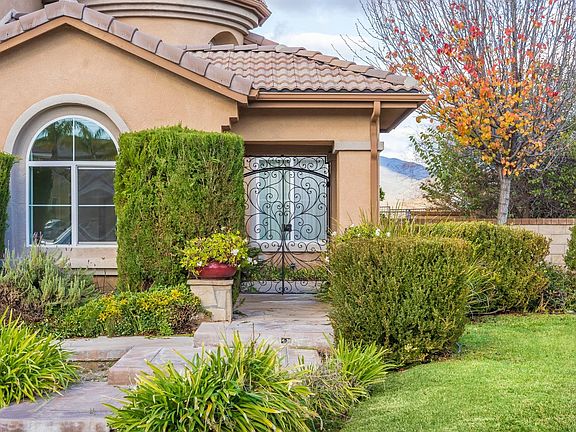 2nd image of 21603 W Glen Canyon Pl